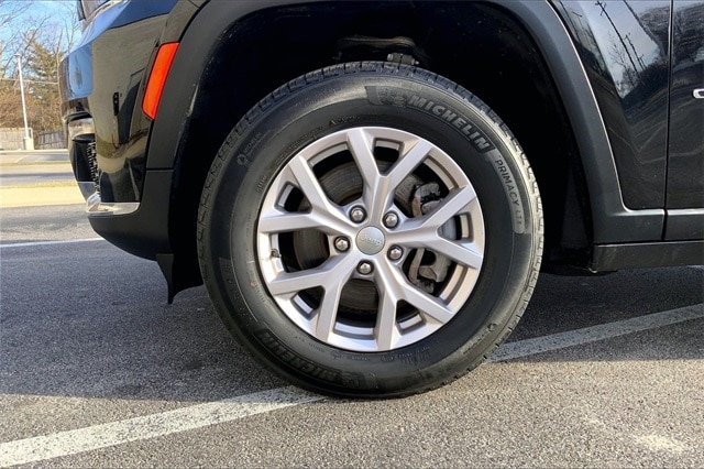 2022 JEEP GRAND CHEROKEE L - Image 9