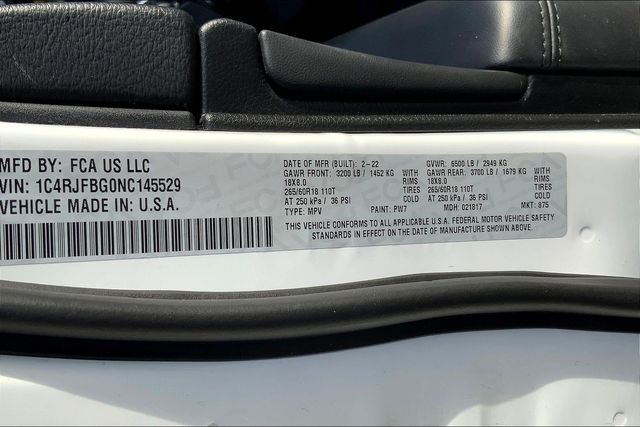 2022 JEEP GRAND CHEROKEE - Image 33