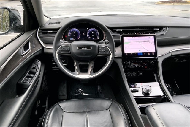 2023 JEEP GRAND CHEROKEE L - Image 5