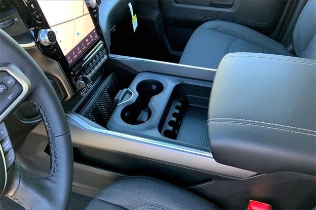 2026 RAM 2500 - Image 7