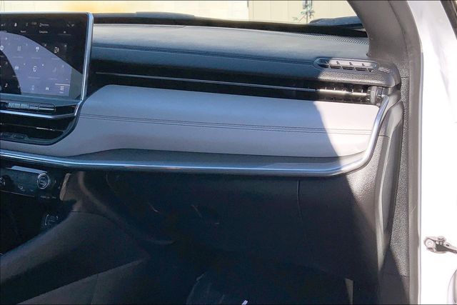 2023 JEEP COMPASS - Image 16