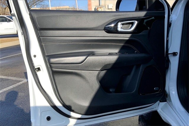 2022 JEEP COMPASS - Image 22