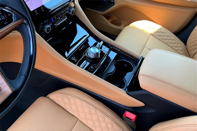 2025 JEEP GRAND CHEROKEE - Image 7