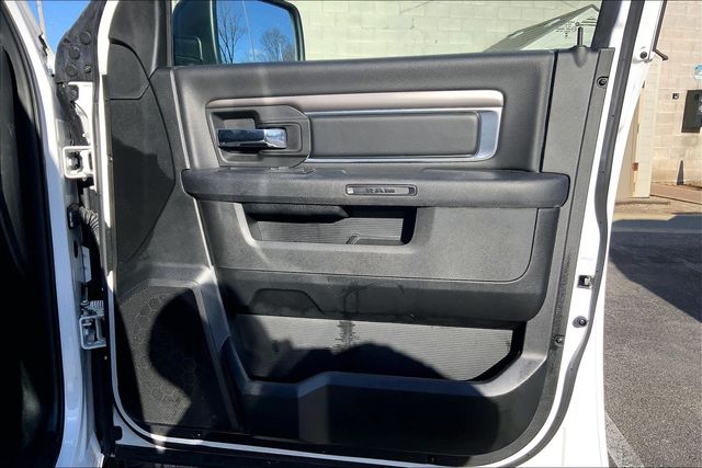 2024 RAM 1500 - Image 21