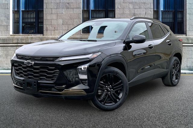 2024 CHEVROLET TRAX - Image 2