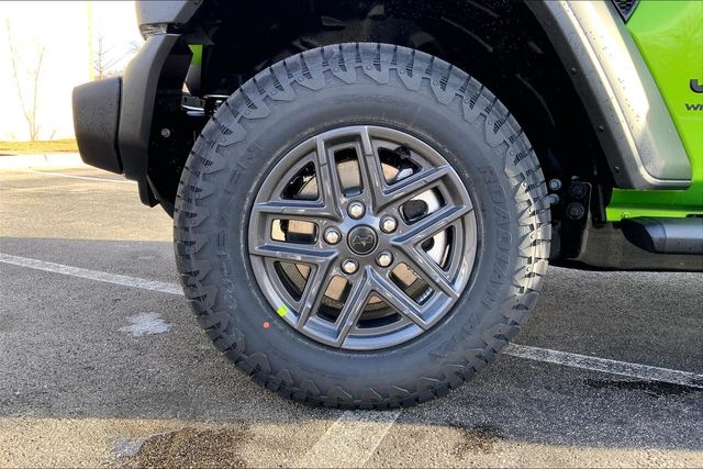 2026 JEEP WRANGLER - Image 12