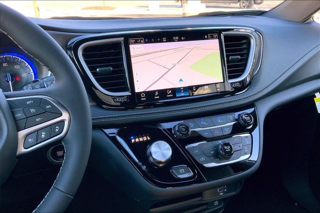 2026 CHRYSLER PACIFICA - Image 6