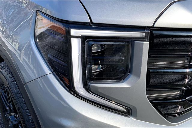 2024 GMC SIERRA - Image 28