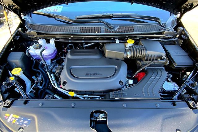 2026 CHRYSLER PACIFICA - Image 11