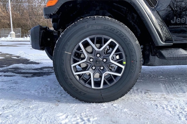 2026 JEEP WRANGLER - Image 12