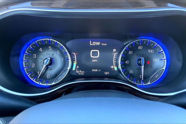 2024 CHRYSLER PACIFICA - Image 20