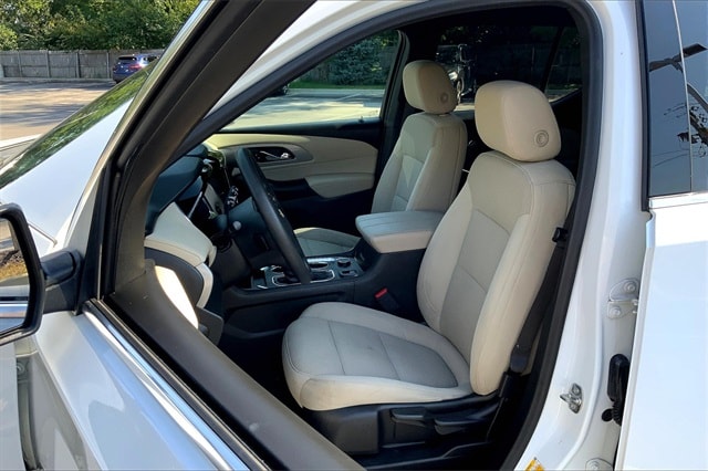 2022 CHEVROLET TRAVERSE - Image 23