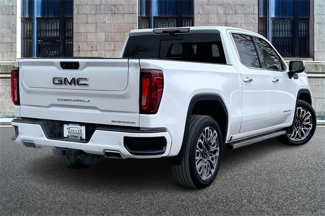 2023 GMC SIERRA - Image 12