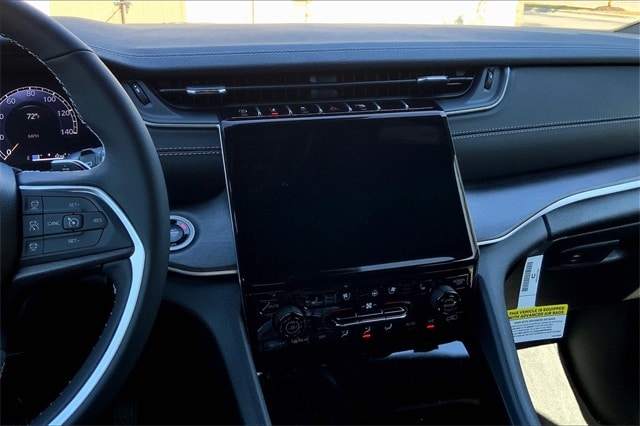 2025 JEEP GRAND CHEROKEE - Image 6