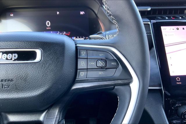 2023 JEEP GRAND CHEROKEE L - Image 19