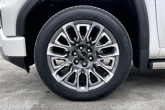 2023 GMC SIERRA - Image 9