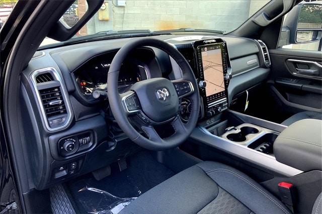 2026 RAM 1500 - Image 8