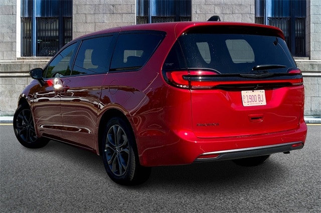 2026 CHRYSLER PACIFICA - Image 3