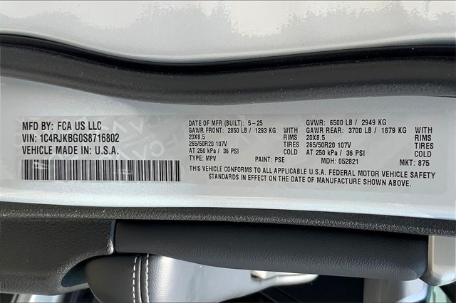 2025 JEEP GRAND CHEROKEE L - Image 13