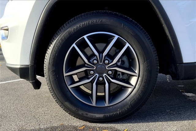 2022 JEEP GRAND CHEROKEE - Image 9