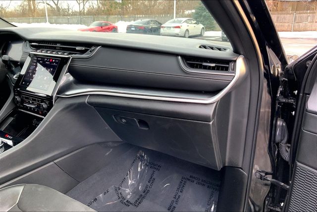 2023 JEEP GRAND CHEROKEE - Image 15