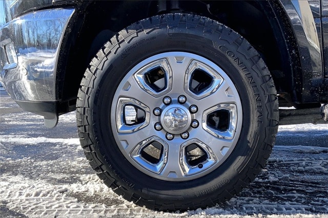 2017 RAM 2500 - Image 9