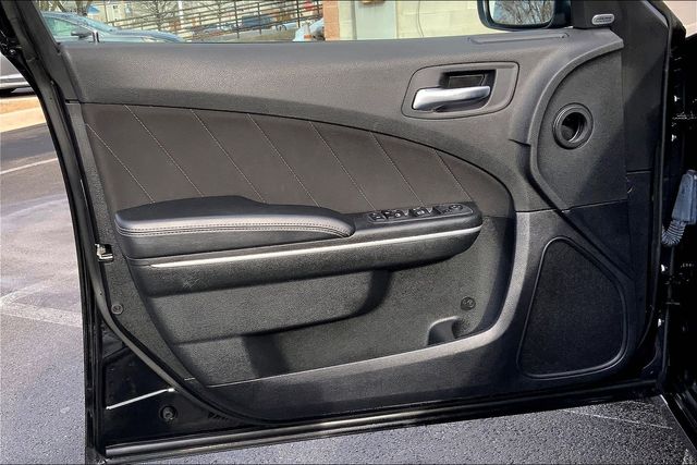 2023 DODGE CHARGER - Image 21