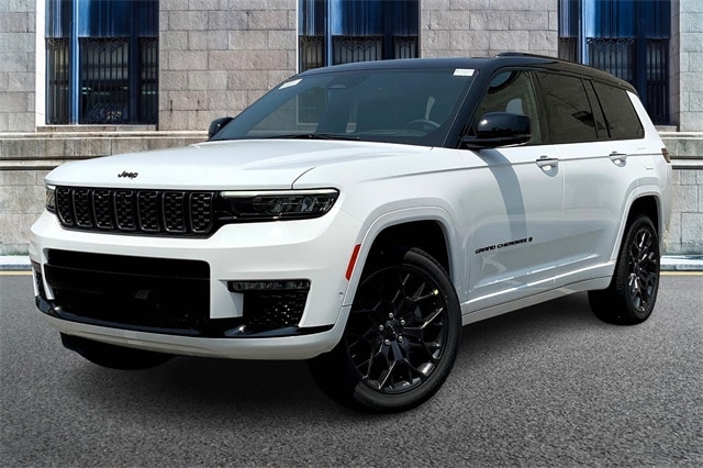 2025 JEEP GRAND CHEROKEE L - Image 2