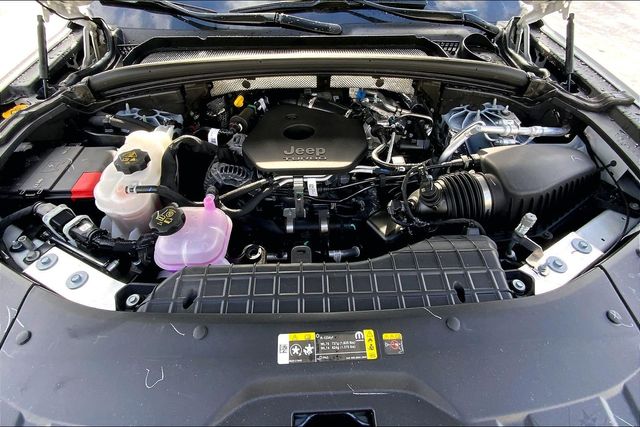 2026 JEEP GRAND CHEROKEE - Image 11