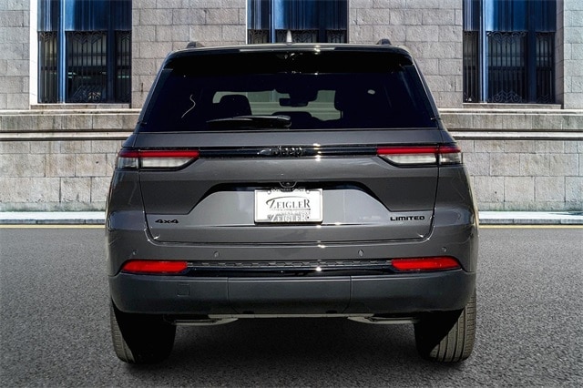 2025 JEEP GRAND CHEROKEE - Image 4