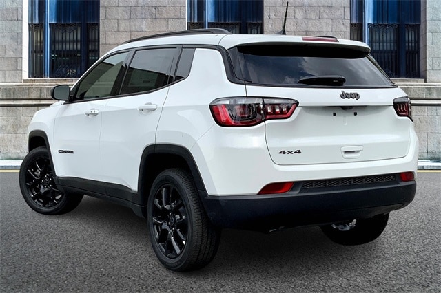 2025 JEEP COMPASS - Image 3