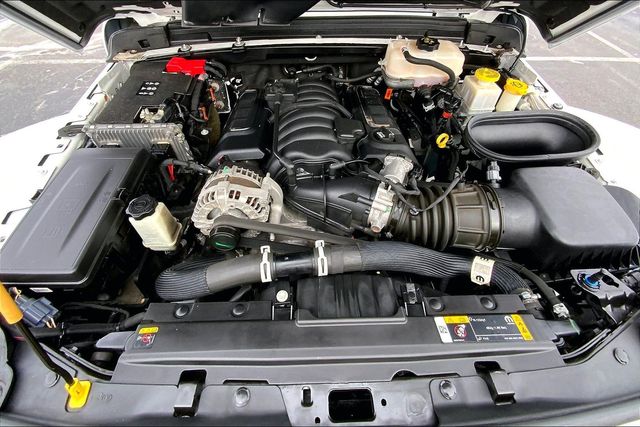 2021 JEEP WRANGLER - Image 10