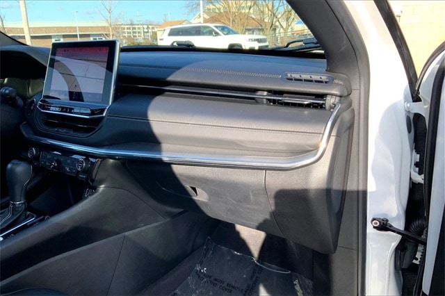 2022 JEEP COMPASS - Image 15