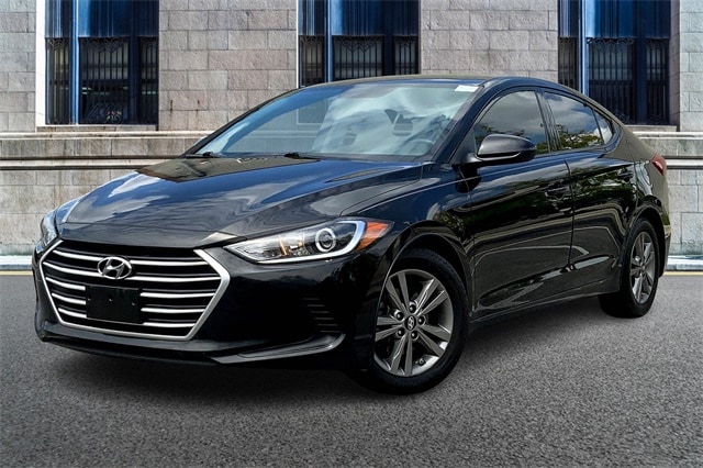 Used 2018 Hyundai Elantra SEL with VIN 5NPD84LF6JH255080 for sale in Downers Grove, IL