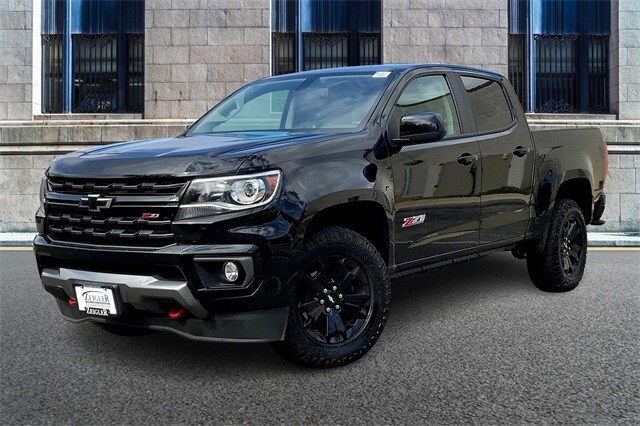2021 Chevrolet Colorado Z71 photo 2