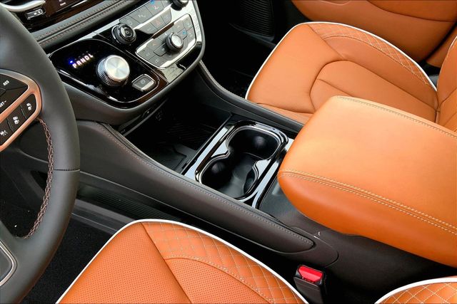 2026 CHRYSLER PACIFICA - Image 7