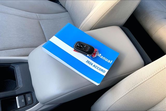 2024 HONDA ACCORD - Image 12