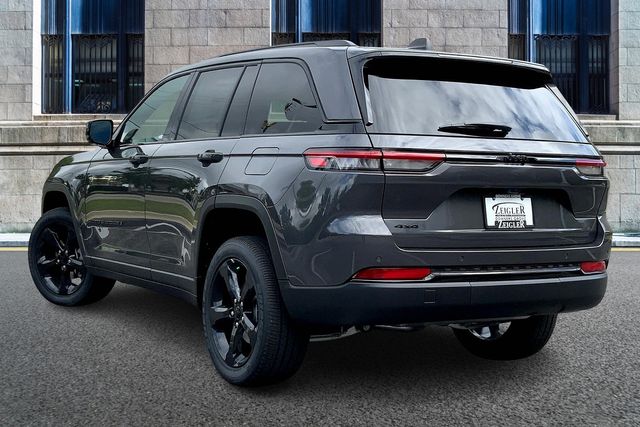 2025 JEEP GRAND CHEROKEE - Image 3