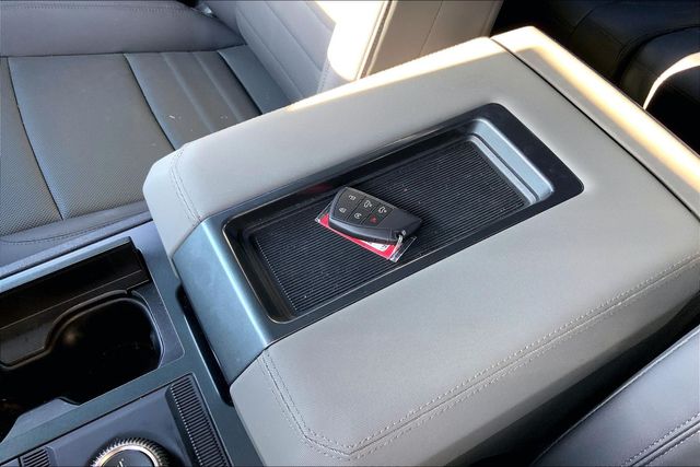 2025 GMC HUMMER EV PICKUP - Image 12