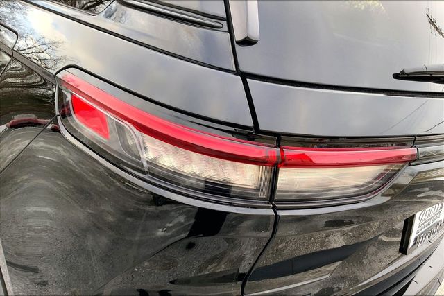 2023 JEEP GRAND CHEROKEE - Image 28