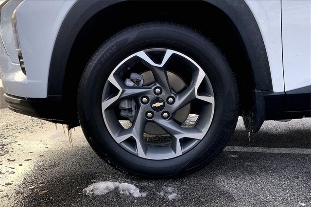 2024 CHEVROLET TRAX - Image 9