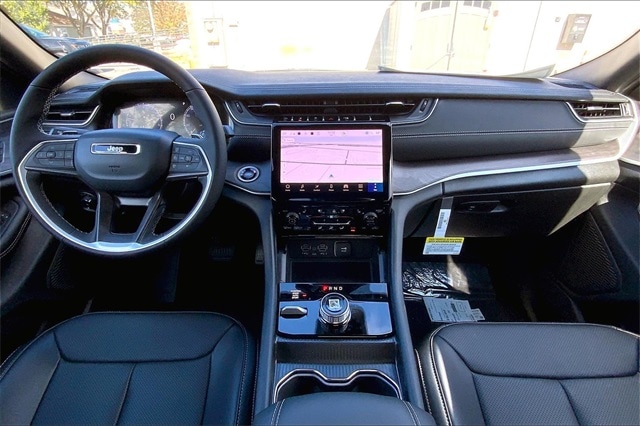 2025 JEEP GRAND CHEROKEE - Image 5