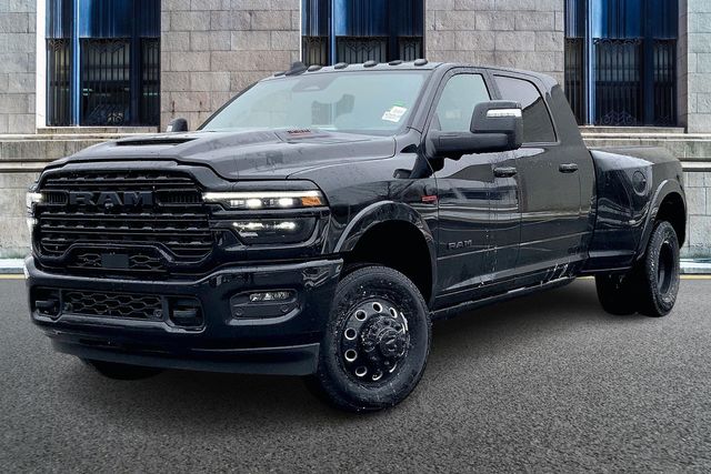2026 RAM 3500 - Image 2