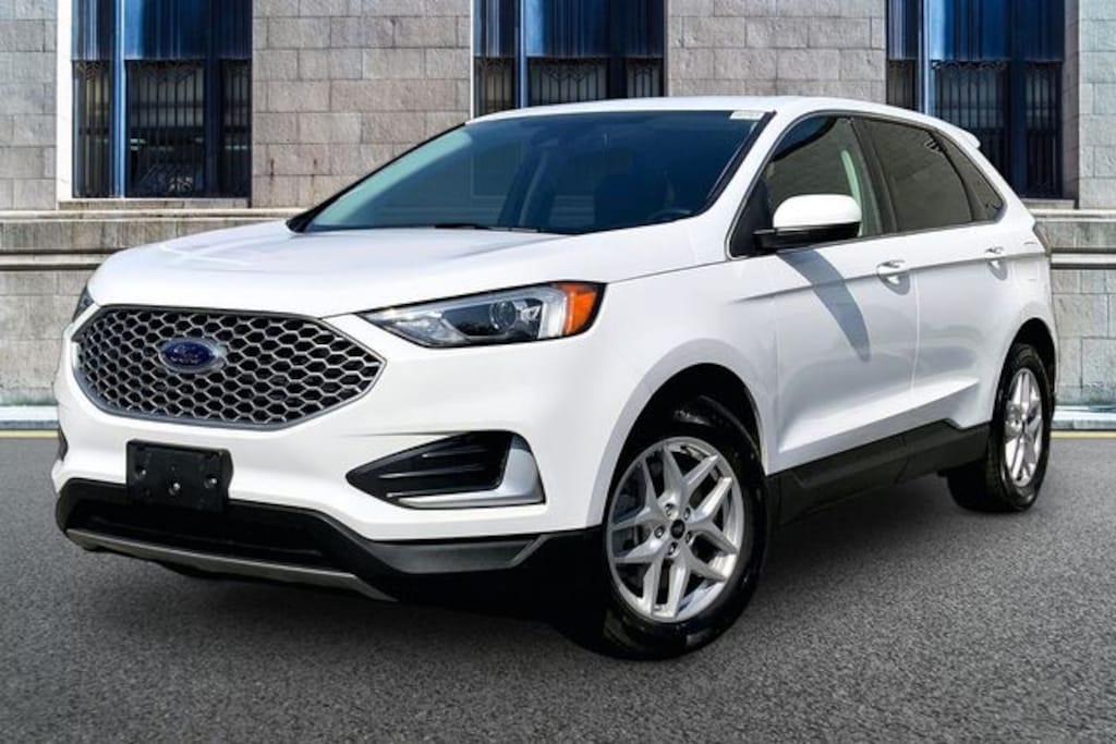 Used 2024 Ford Edge SUV