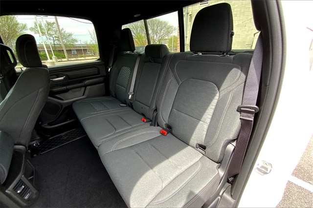 2025 RAM 1500 - Image 10