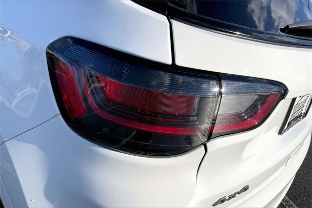 2022 JEEP COMPASS - Image 28