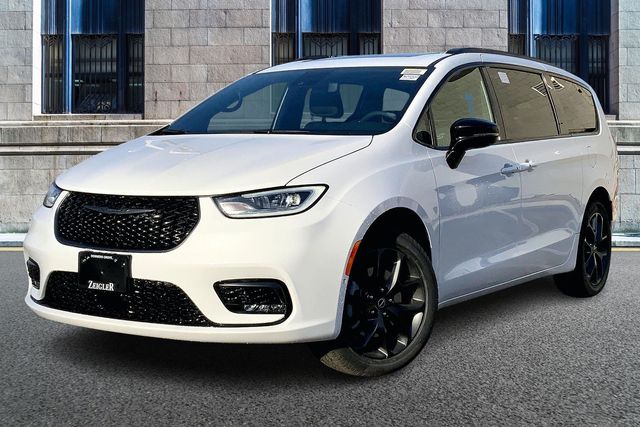 2026 CHRYSLER PACIFICA - Image 2