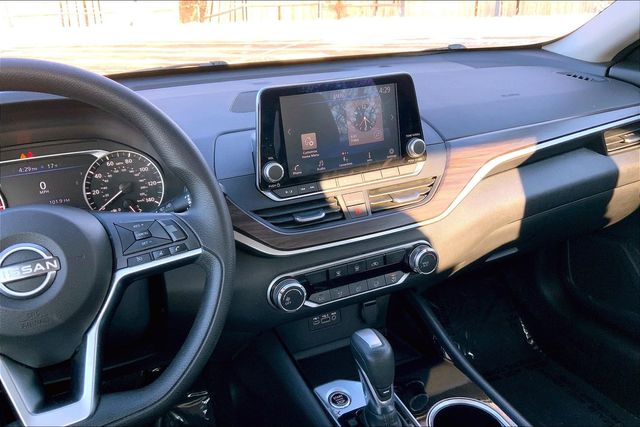 2024 NISSAN ALTIMA - Image 6