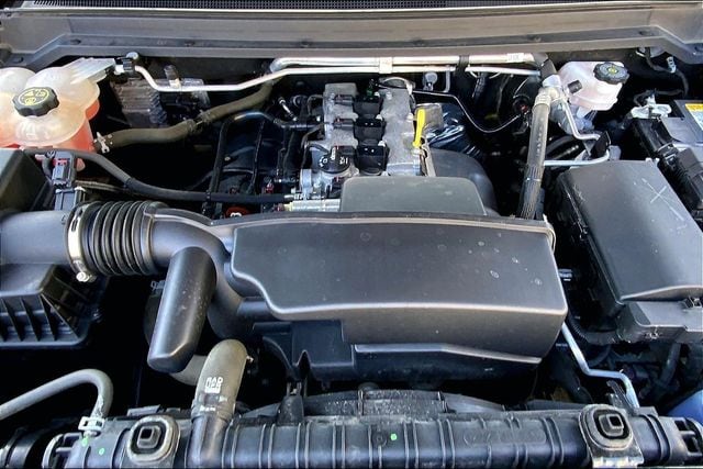 2022 CHEVROLET COLORADO - Image 9