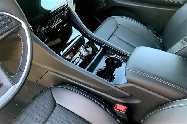 2025 JEEP GRAND CHEROKEE - Image 7